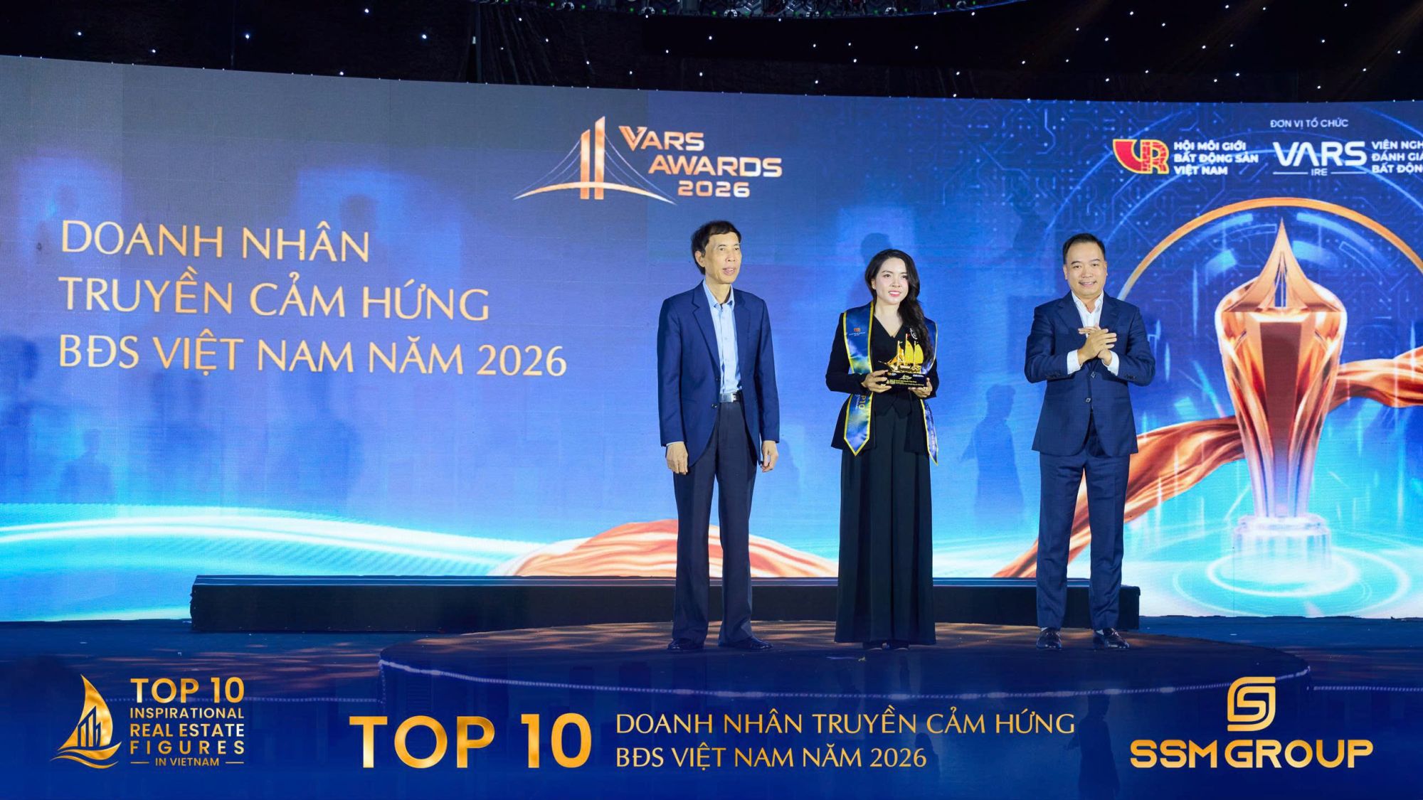 Bà Nguyễn Thùy Dung – Chủ tịch HĐQT SSM Group đã chính thức được xướng tên trong Top 10 Doanh nhân truyền cảm hứng Bất động sản Việt Nam